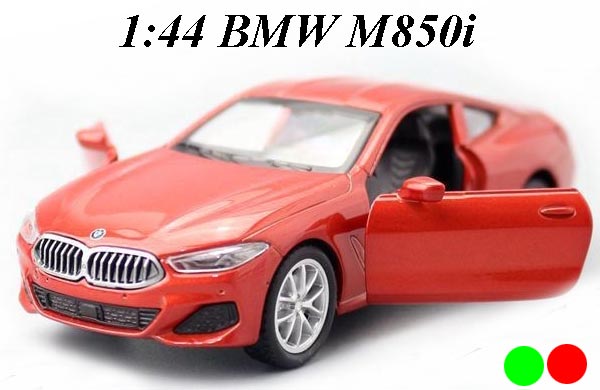 1:44 Scale BMW M850i Diecast Car Toy